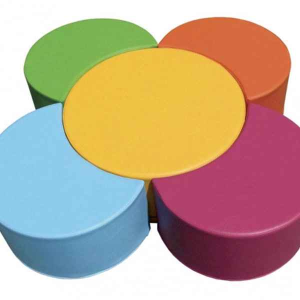 mesa flor com banquinhos 2919